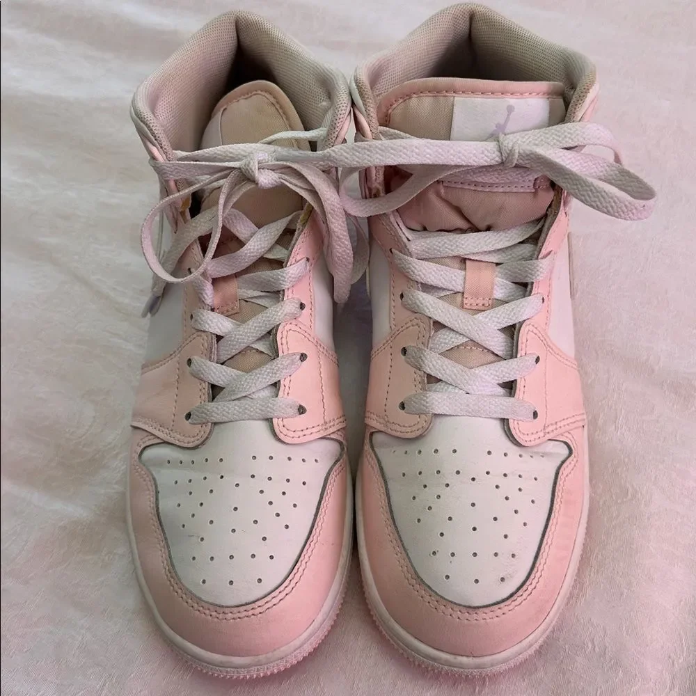 Nike Air Jordan Sneakers 1 Mid GS Pink Wash/Violet Frost/White Size 6.5 Copy